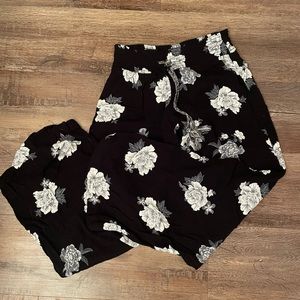 NO BOUNDARIES flowy pants